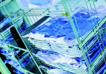 Neatly Arranged Semiconductor Measurement / Cleanroom Protective Workwear In Plastic Wraps